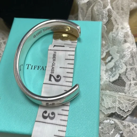Tiffany 925 Bangle Cuff - Picture 5 of 12